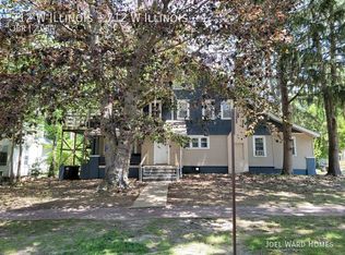 712 W Illinois St APT 1, Urbana, IL
