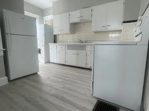 2105 W Jackson St, Muncie, IN 47303