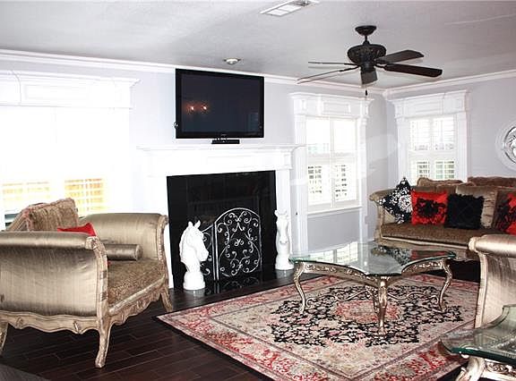 2nd image of 9617 Maryville Ln