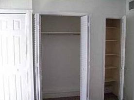 3rd image of 1864 NE 46th St APT E1