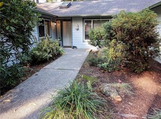 8330 Rainier Rd SE, Olympia, WA 98513