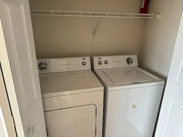 3 bed, 1250 sqft, $900 — Photo 3