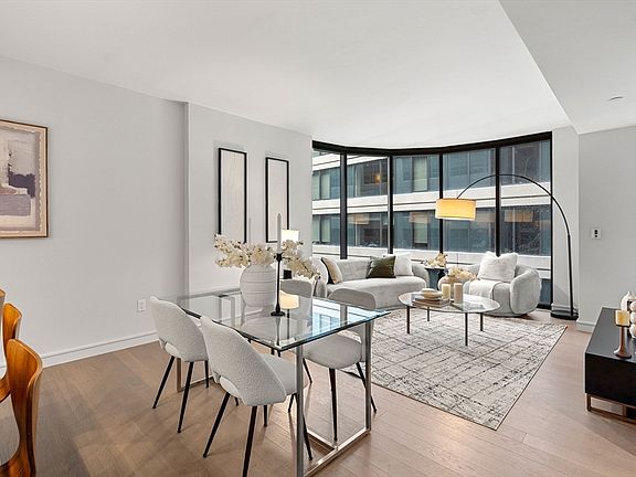 3rd image of 55 Lagrange St #1901