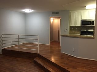 14625 Dickens St APT 102, Sherman Oaks, CA 91403