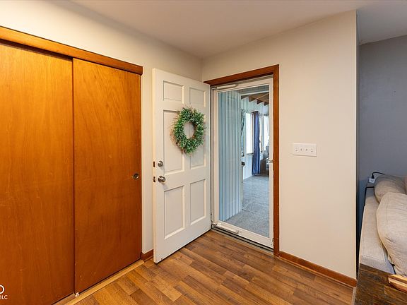 4th image of 10456 Margene Dr