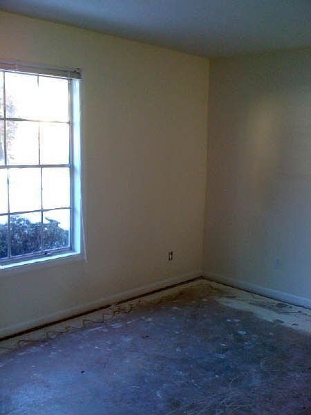 2nd image of 6113 Park Ave NE