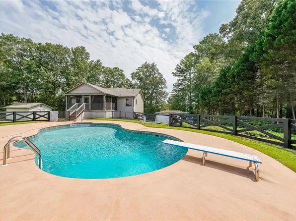 5036 Hiram Douglasville Hwy, Powder Springs, GA 30127