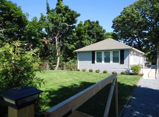860 Flanders Rd, Riverhead, NY 11901
