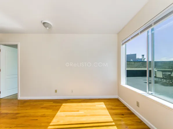 2590 3rd St #B, San Francisco, CA 94107