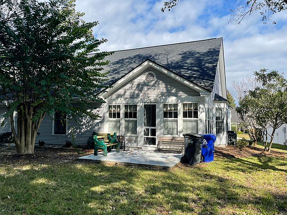 4th image of 9087 Delancey Cir