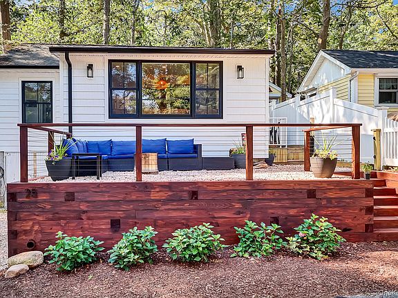 3rd image of 25 Cottage Road