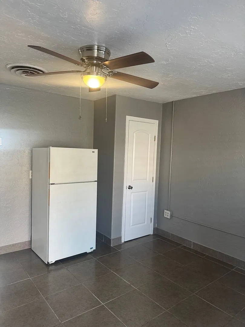 3510 South Market Street — Photo 2
