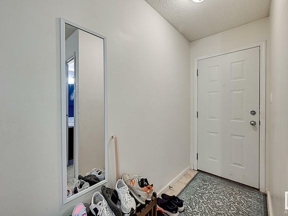 3rd image of 2949 109th St NW