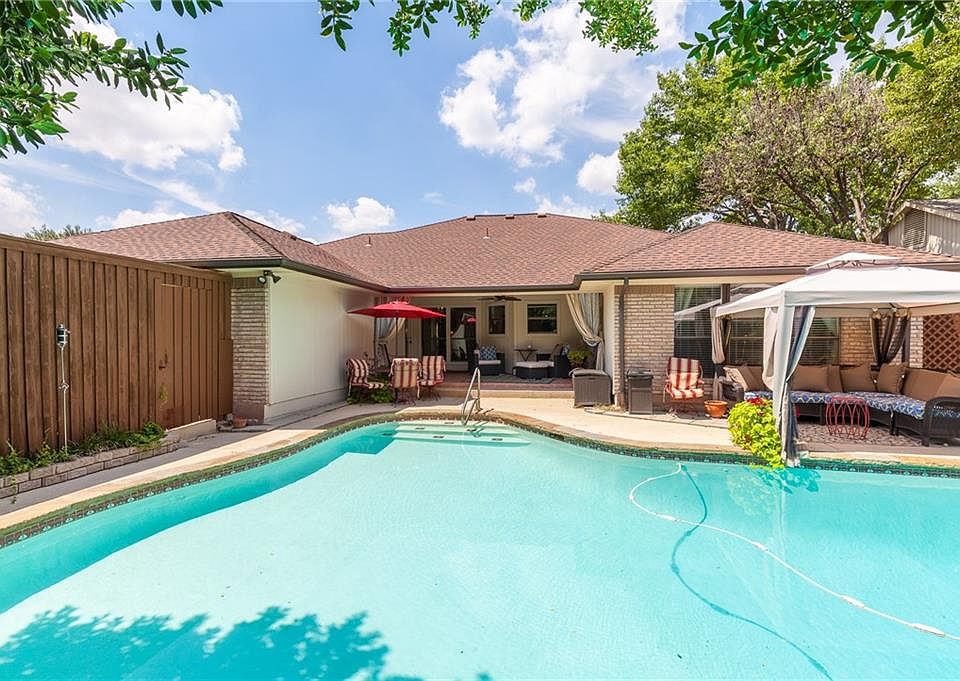 1st image of 3608 Interlaken Dr