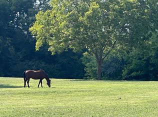 9015 N Us Highway 69, Bells, TX 75414