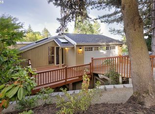 939 Devon Ln, Lake Oswego, OR 97034
