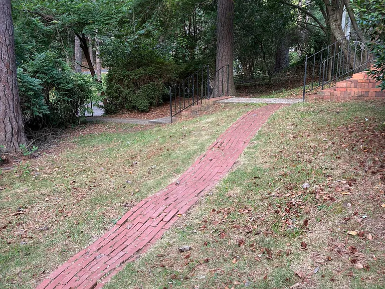 1004 Pine Hill Rd — Photo 25