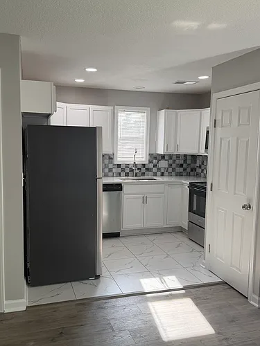 119 S Julia St Photo 1