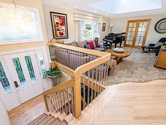 235 Sussex Rd ( 20 of 35 ).JPG