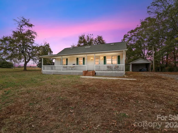 8713 Rock Hole Rd, Stanfield, NC 28163