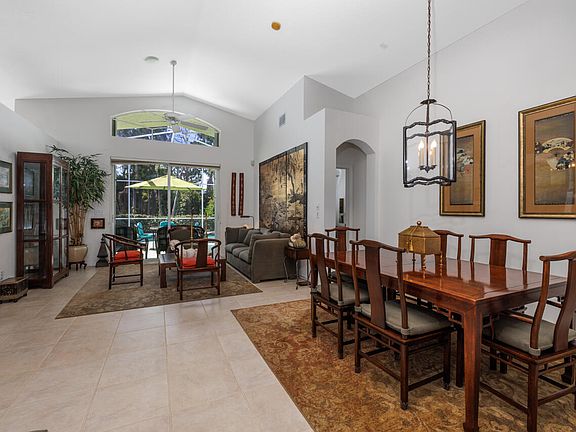 4th image of 2986 SE Kingsmill Place