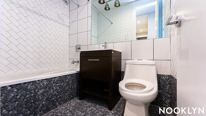 Rented by Nooklyn NYC LLC | media 37