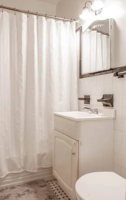 Rented by Native New York Real Estate Inc | media 32