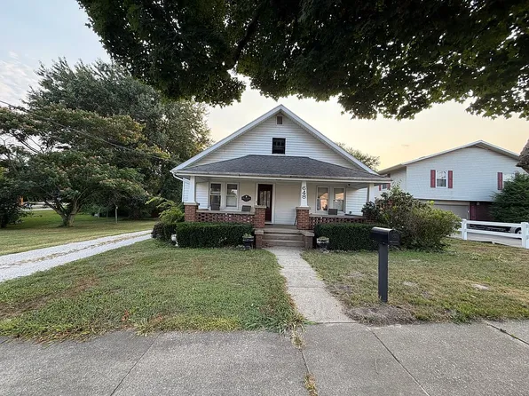 648 S Seminary St, Bloomfield, IN 47424