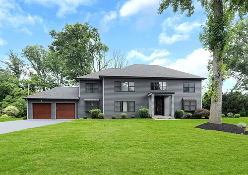 160 Sycamore Rd Photo 1