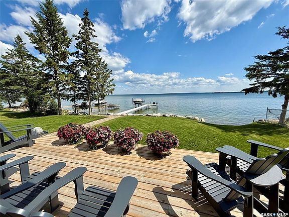 2nd image of 22 Lakeview DRIVE