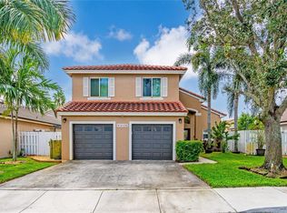 16536 NW 8th St, Pembroke Pines, FL 33028