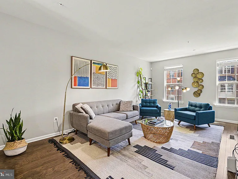 4612 Marlene Mews — Photo 10