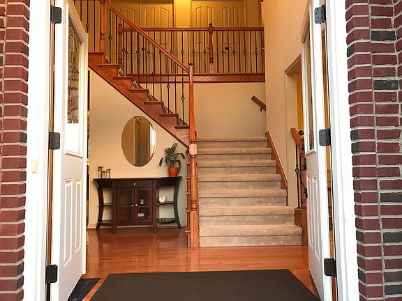2nd image of 51882 Copperwood Dr N