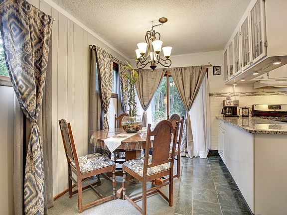 2nd image of 2063 Nokomis Ave