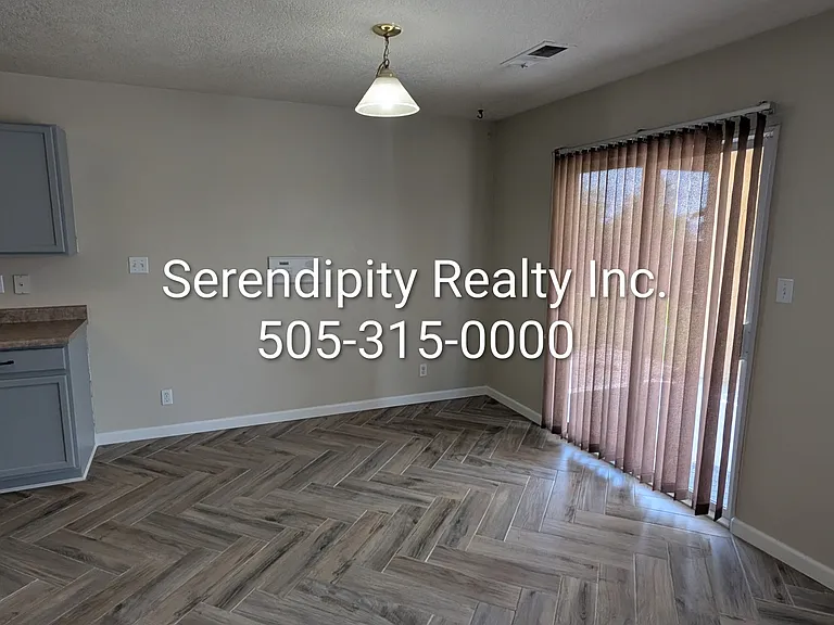 5060 Mira Vista Dr NE — Photo 7