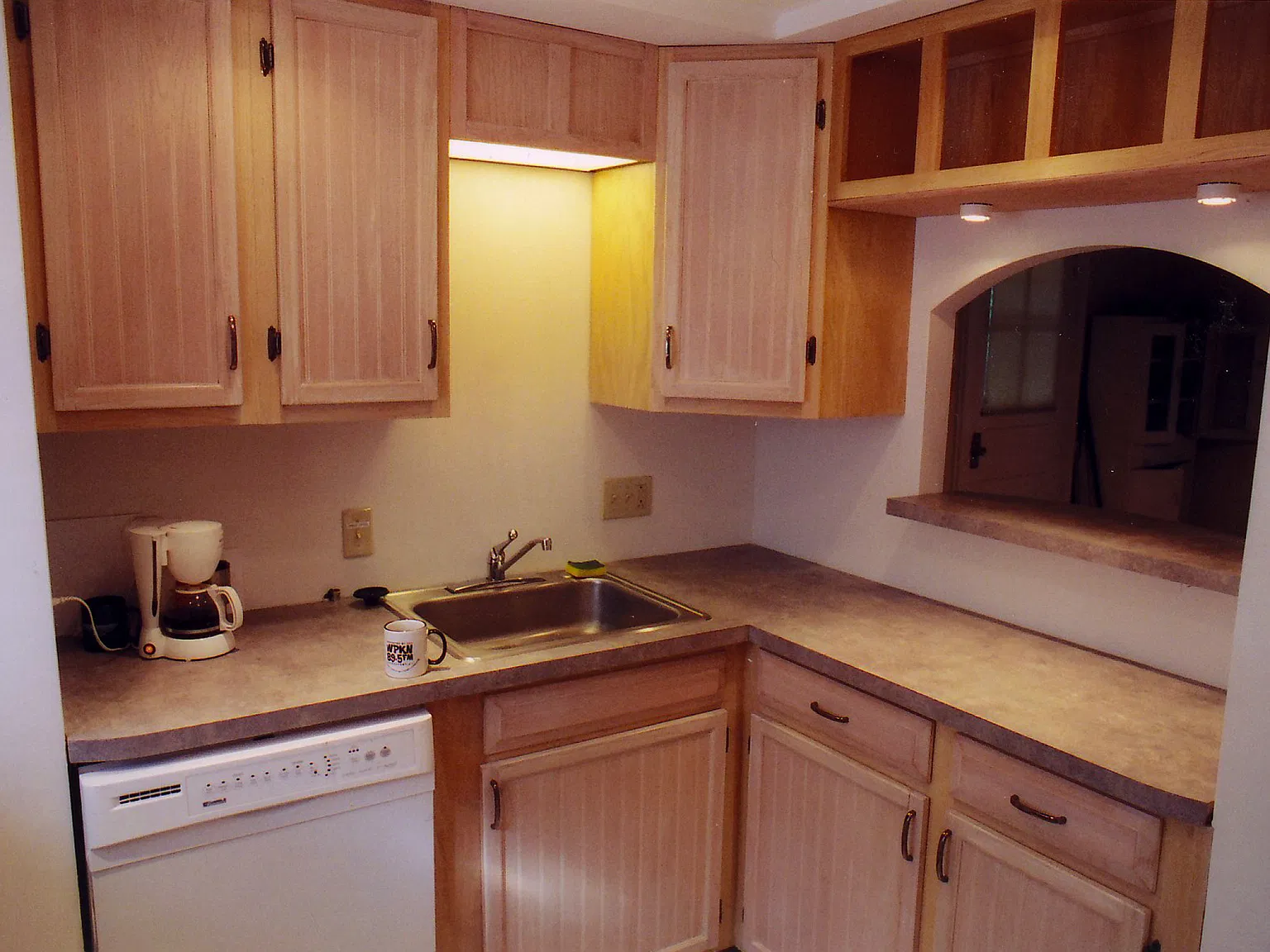 25 Central Ave — Photo 3