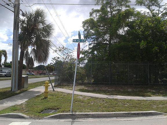 5th image of 2078 NW 43rd Ter APT 4