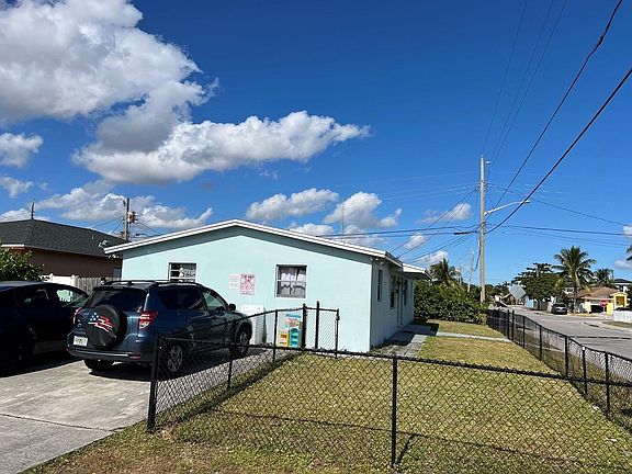 3rd image of 1203 NW 4th Street