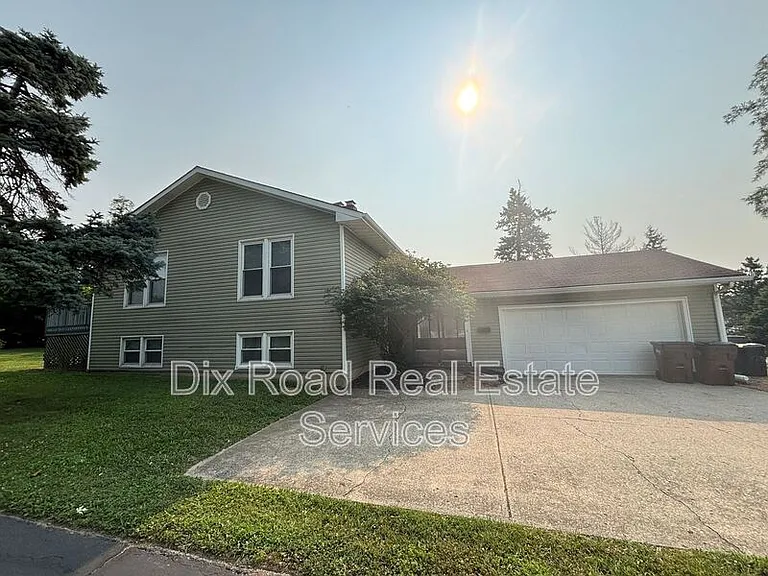 4107 Central Ave — Photo 1