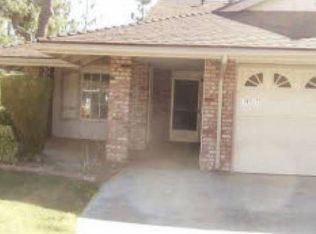 19317 Oak Plaza Ct, Newhall, CA 91321