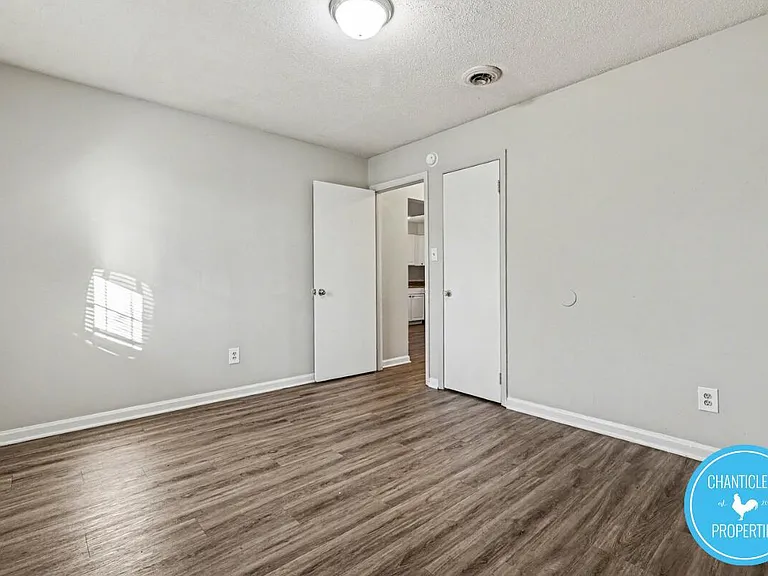 113 Florence St #7 — Photo 12