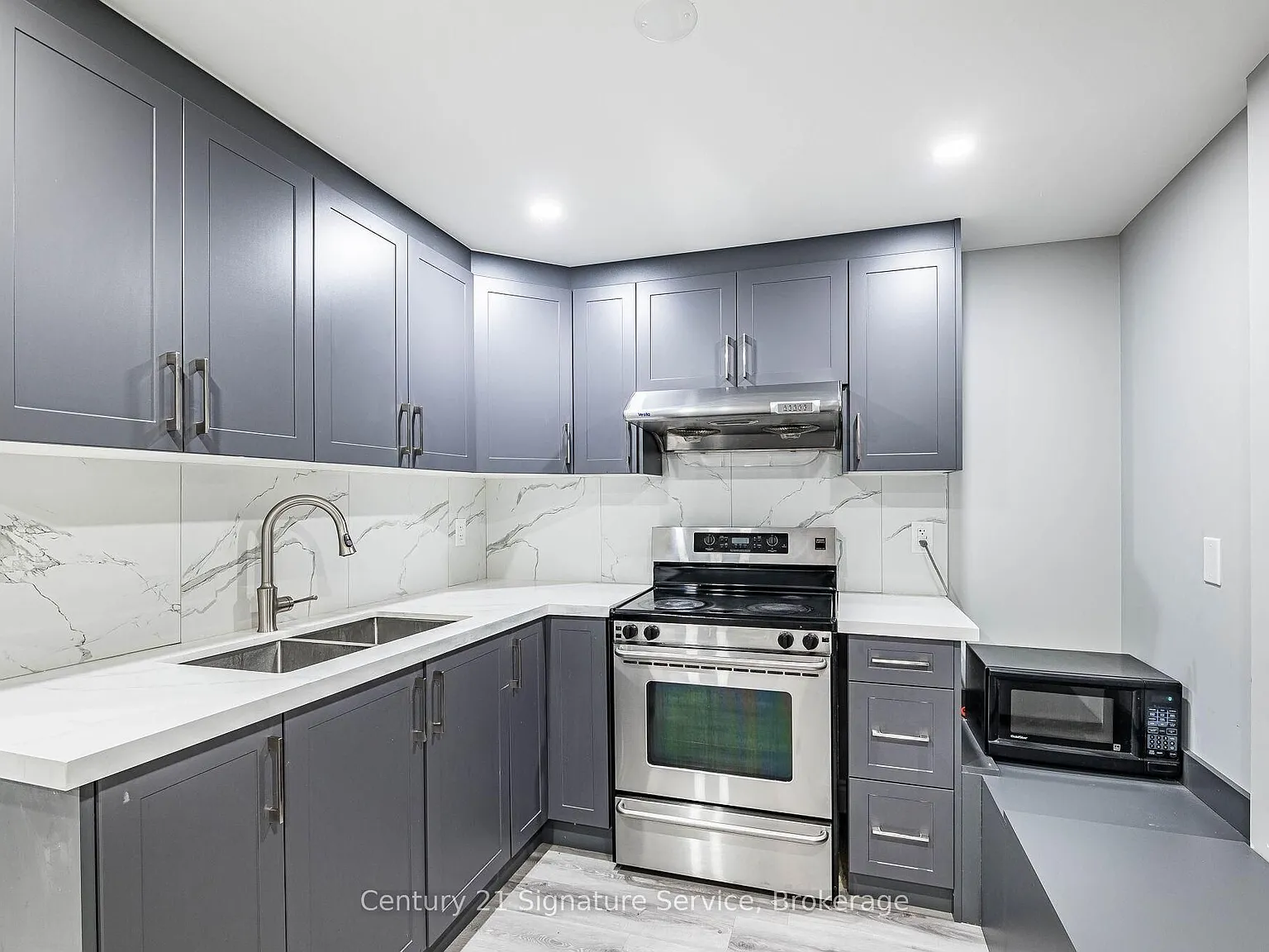 1 bed, $1,300 — Photo 3