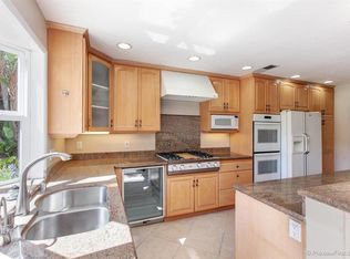 4916 Neblina Dr, Carlsbad, CA 92008
