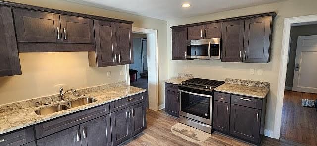 1st image of 53 Greenbush St APT 4