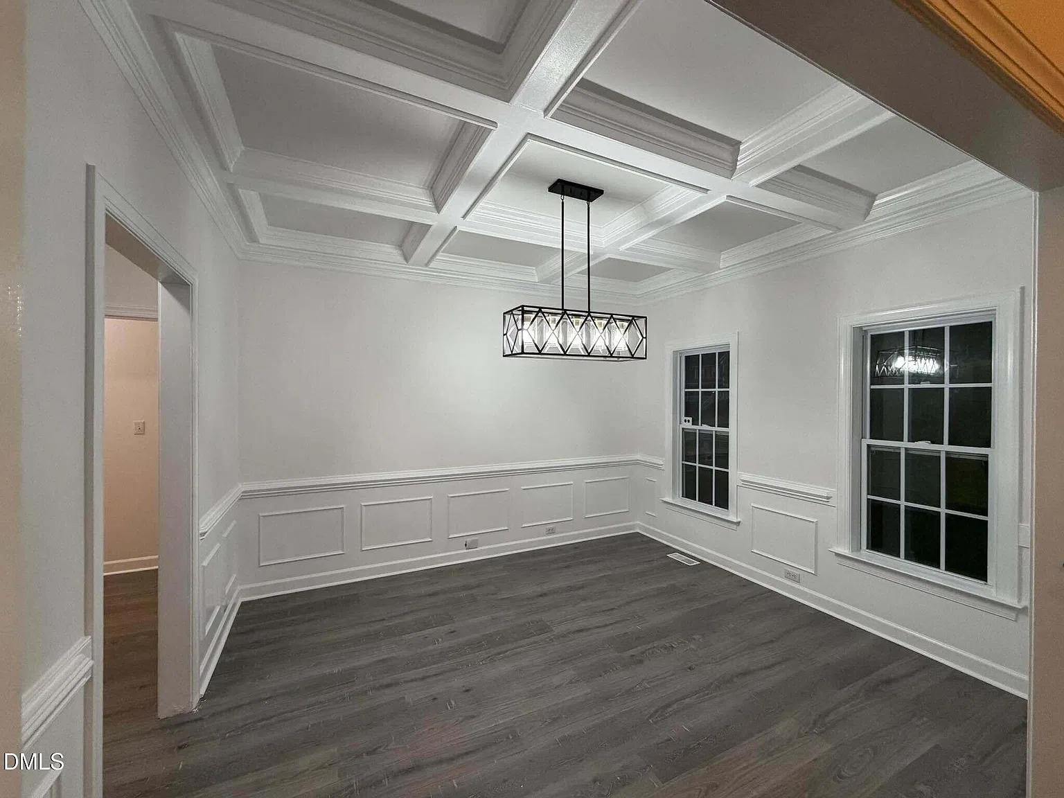 3 bed, 2.0 bath, $2,985 — Photo 2
