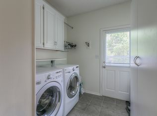 6018 W 124th Ter, Overland Park, KS 66209