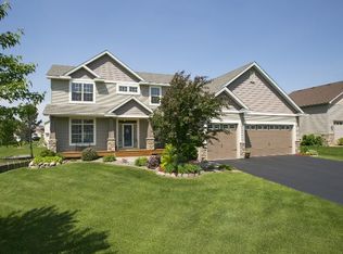 1410 Oakwood Ln, Hanover, MN 55341