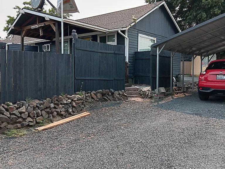 29 Ash St N #2 — Photo 1