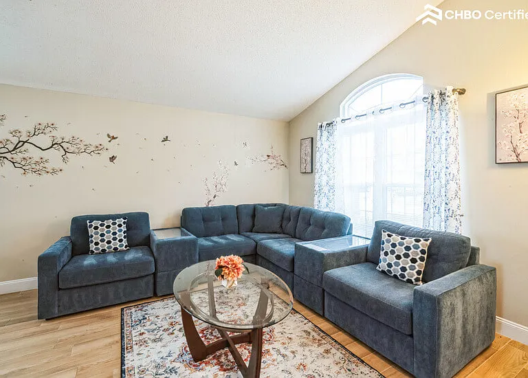 417 Casterton Cir — Photo 4