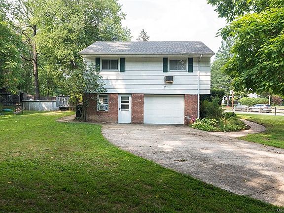 3rd image of 205 Buttonwood Ave